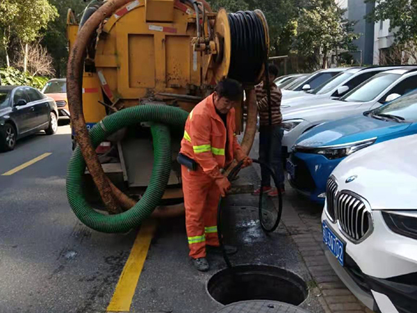 界首排污管道清淤